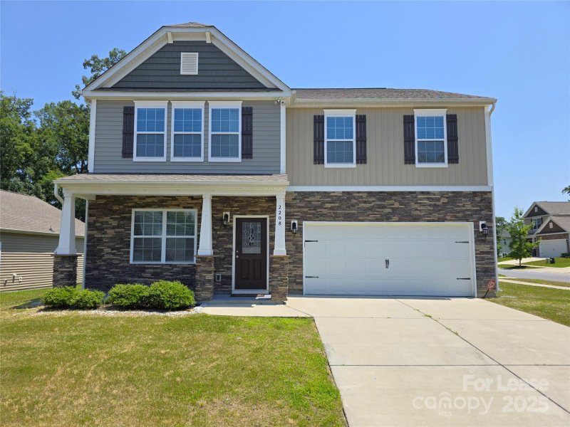 2208 Apple Glen Lane