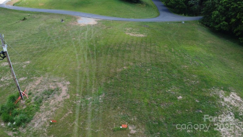 Property image 3 at 9999 Settlers Trail, Mars Hill, NC 28754