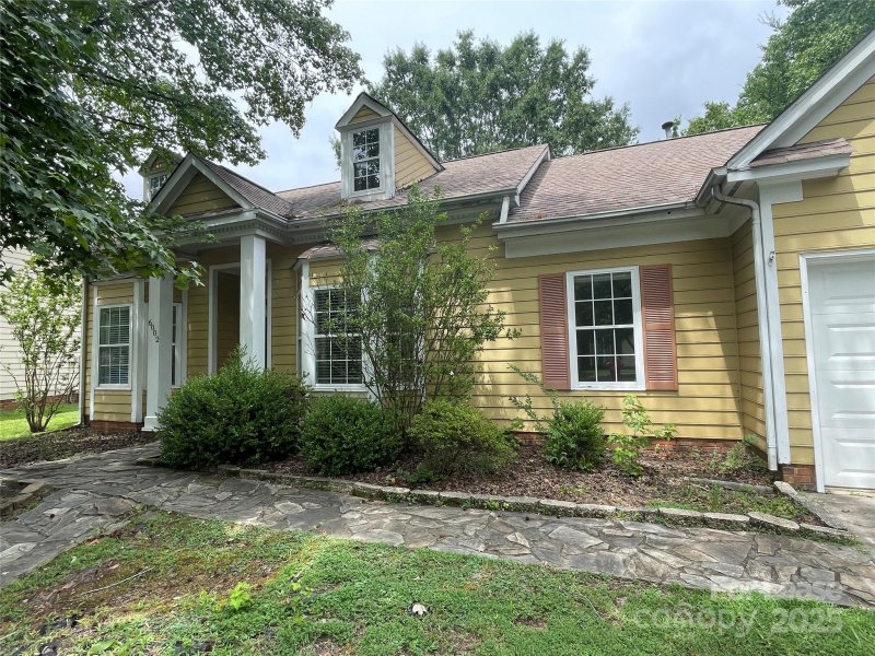 Property image 4 at 6002 Kenmore Lane, Indian Trail, NC 28079