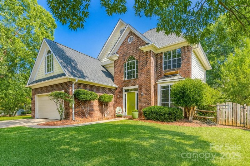 Property image 2 at 9029 Torrence Crossing Drive, Huntersville, NC 28078