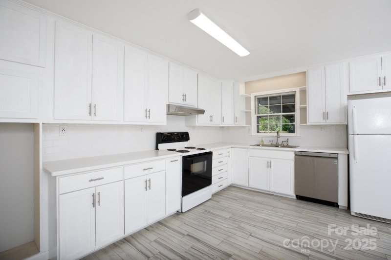 Property image 4 at 1655 Woodhaven Road, Rock Hill, SC 29732