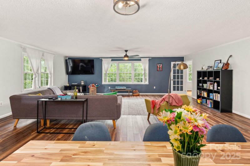 Property image 4 of 32 Tucker Road in Ridgecrest, Black Mountain, NC 28711