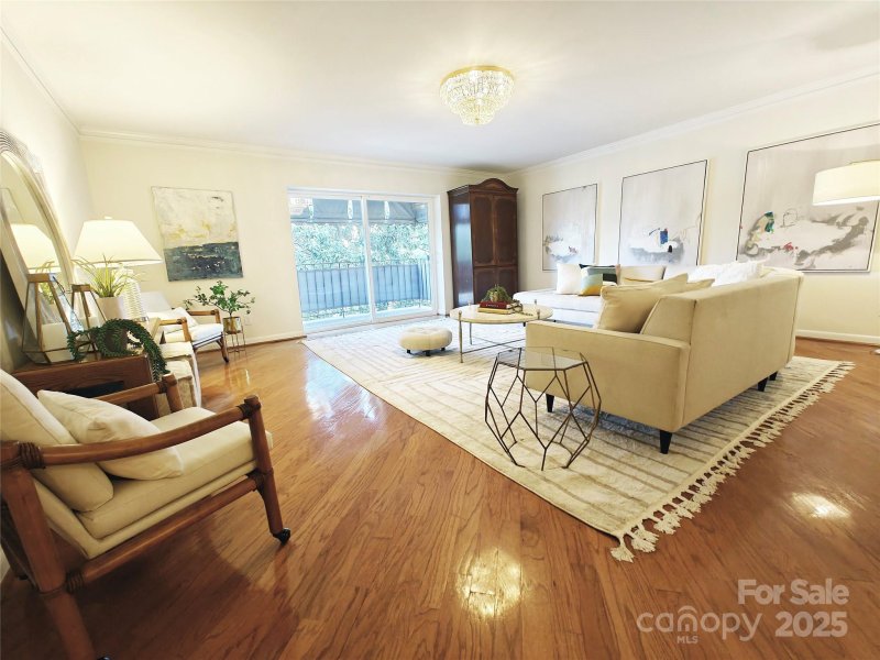 Property image 3 at 1323 Queens Road, Charlotte, NC 28207