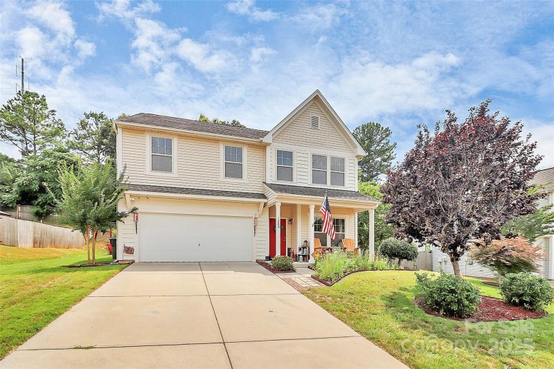 Property image 2 of 1288 Century Drive in Oaks At Clover, Clover, SC 29710