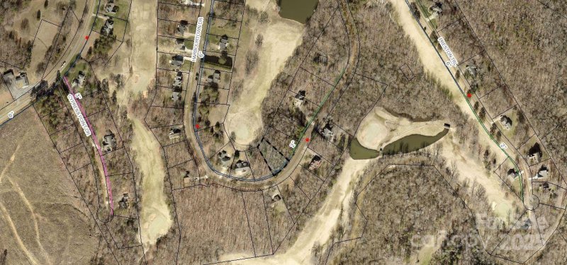 Property image 3 of 153 Harbourtown Drive in Woodbridge, Kings Mountain, NC 28086