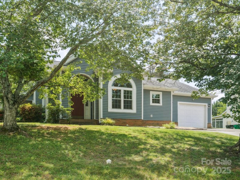 8323 Bedford Green Lane