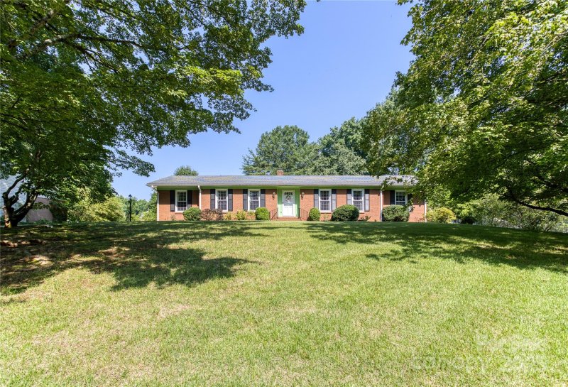Property image 3 at 321 Knollwood Avenue, Salisbury, NC 28144