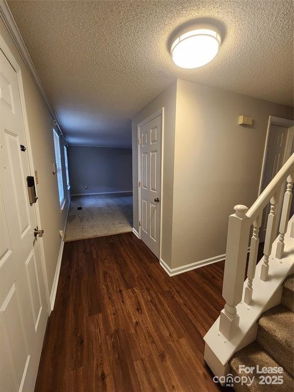 Property image 2 at 10913 Magenta Lane, Charlotte, NC 28262