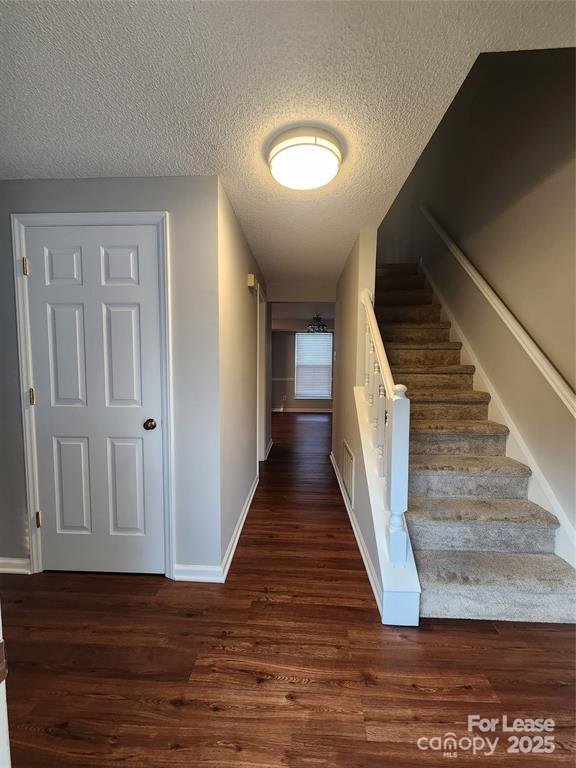 Property image 3 at 10913 Magenta Lane, Charlotte, NC 28262