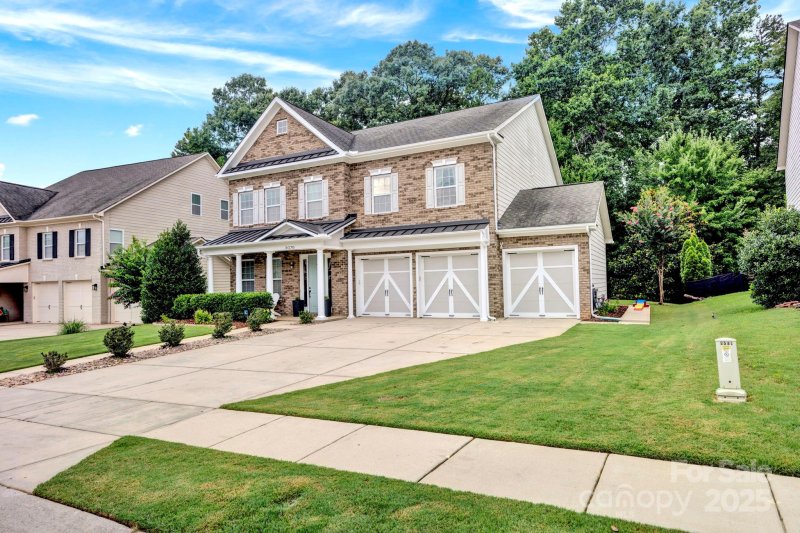 Property image 3 of 3076 Amaranth Drive in Lake Ridge, Tega Cay, SC 29708