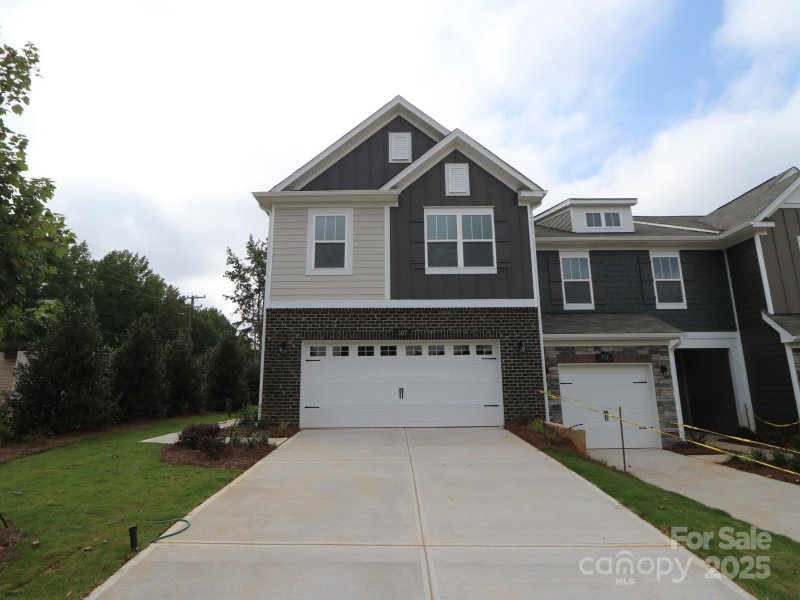 307 Hendley Drive