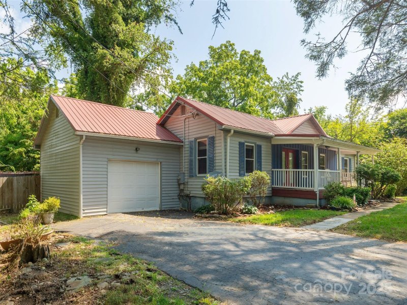 Property image 2 at 304 Old Haw Creek Road, Asheville, NC 28805