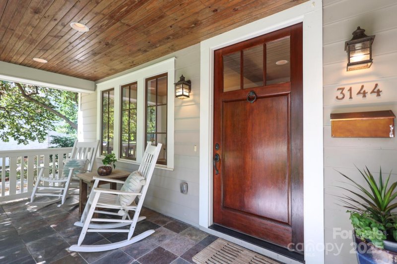 Property image 2 at 3144 Sunset Drive, Charlotte, NC 28209