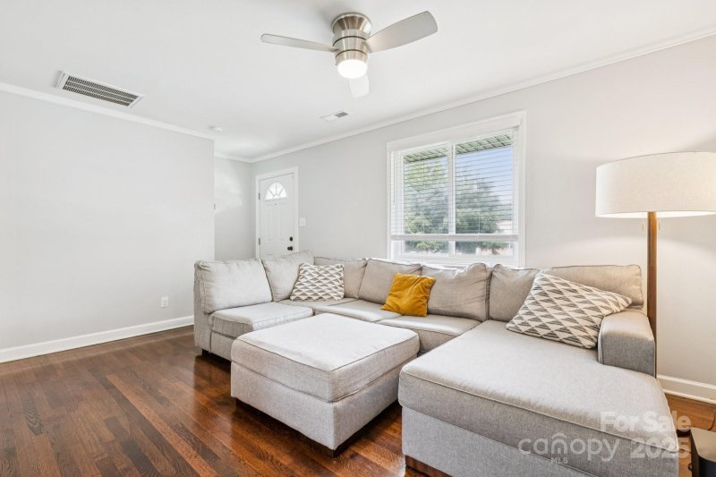 Property image 5 at 2927 Southwest Boulevard, Charlotte, NC 28216