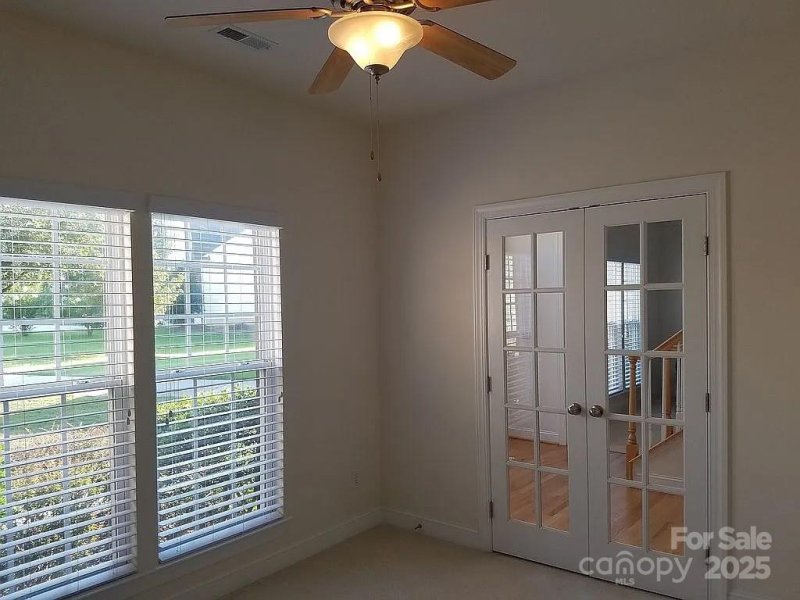 Property image 3 of 219 Flowering Grove Lane in Cherry Grove, Mooresville, NC 28115