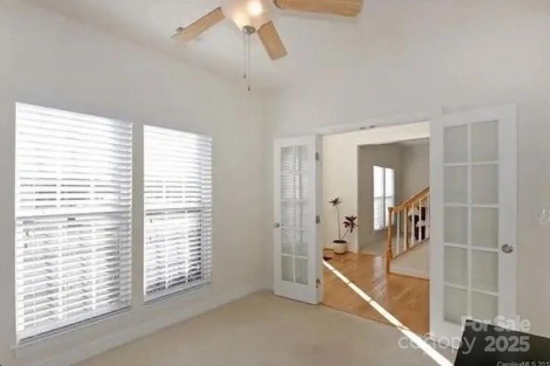 Property image 4 of 219 Flowering Grove Lane in Cherry Grove, Mooresville, NC 28115