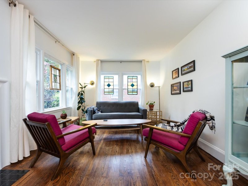 Property image 3 at 663 Mayview Drive, Charlotte, NC 28205