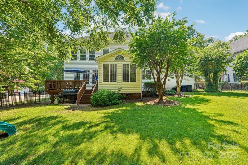 Property image 3 at 15620 Glen Miro Drive, Huntersville, NC 28078