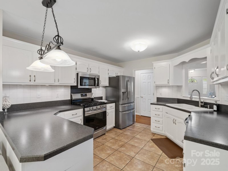 Property image 4 of 132 General Pemberton Street in Stonewall Jackson Park, Stanley, NC 28164