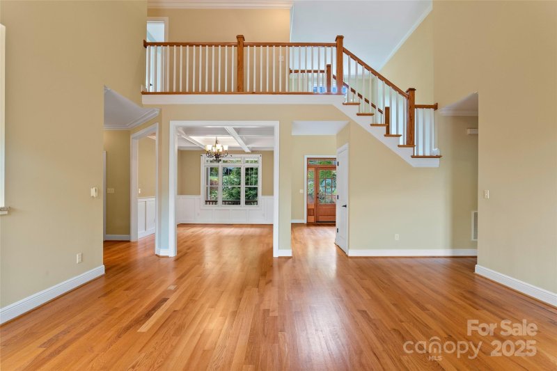 Property image 5 at 103 Village Pointe Lane, Asheville, NC 28803