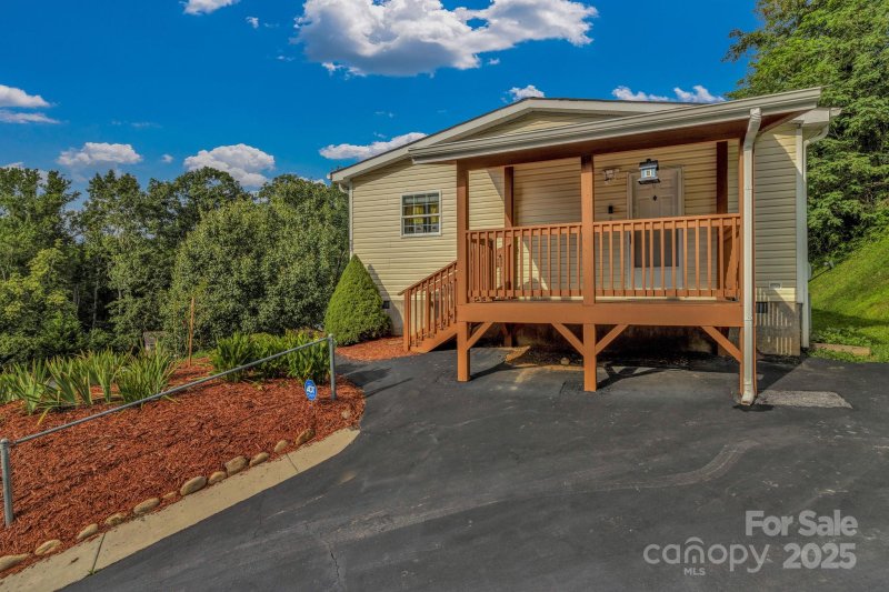 Property image 5 at 102 Hazy Day Road, Swannanoa, NC 28778