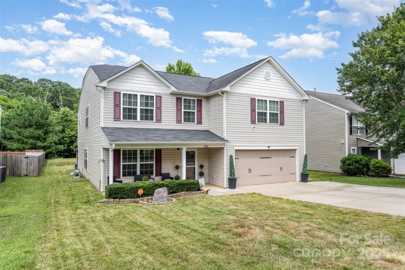 Property image 2 at 1216 Catawba Run, Lowell, NC 28098