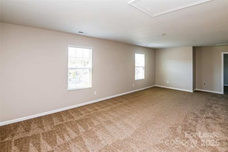 Property image 4 at 9229 Lily Magnolia Avenue, Charlotte, NC 28227