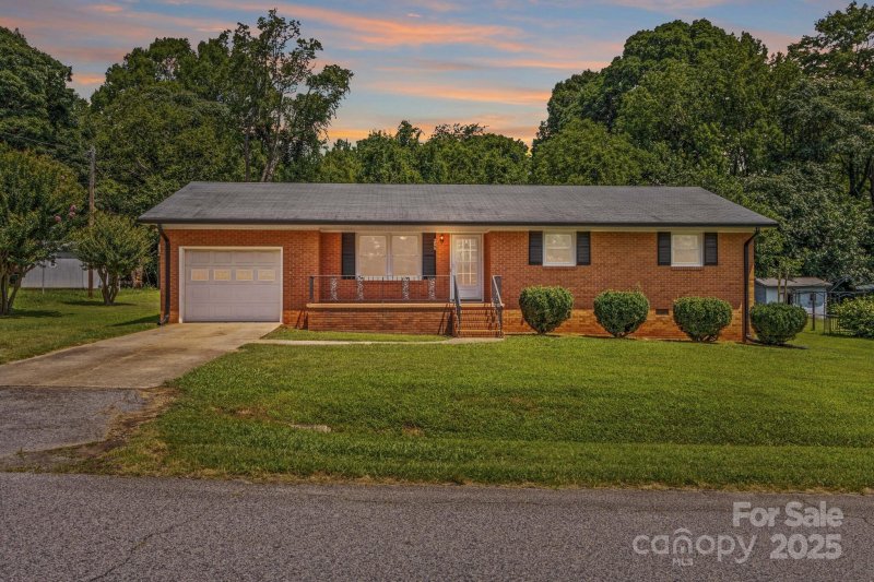 Property image 3 at 206 Fairview Street, Salisbury, NC 28146