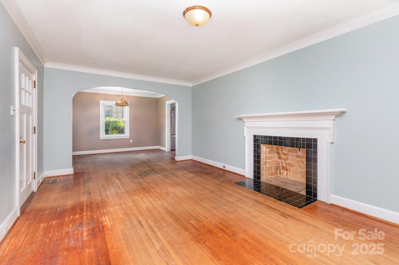 Property image 5 at 1701 Dilworth Road, Charlotte, NC 28203