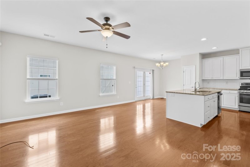 Property image 5 at 7433 White Elm Lane, Charlotte, NC 28273