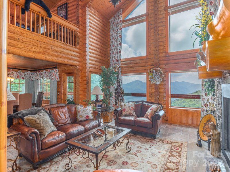 Property image 5 of 574 Leatherwood Drive in Laurel Heights, Maggie Valley, NC 28751