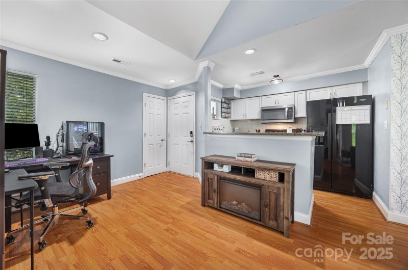 Property image 5 of 2510 Cranbrook Lane in The Villages of Eastover Glen, Charlotte, NC 28207