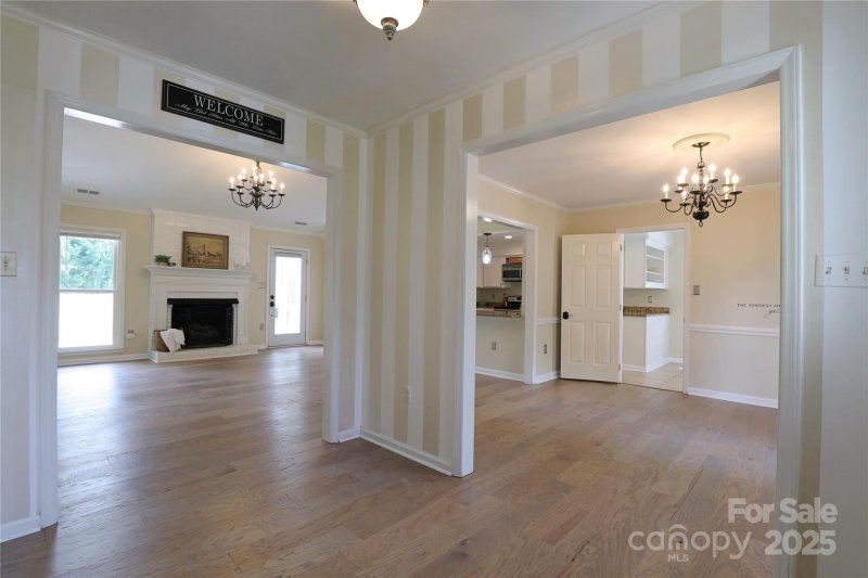 Property image 3 at 8829 Gelligum Drive, Charlotte, NC 28277