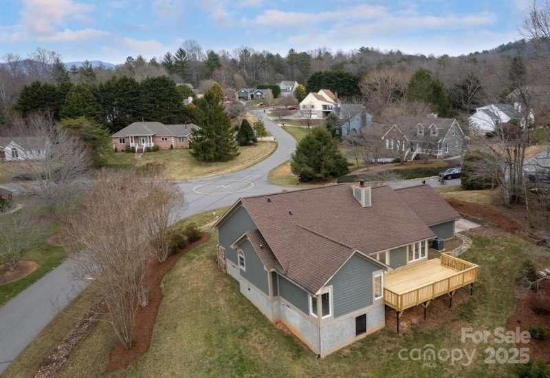 Property image 2 of 2 New Cross South in Eastmoor, Asheville, NC 28805