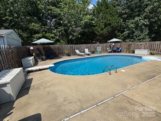 Property image 5 at 148 W Walnut Avenue, Mount Holly, NC 28120