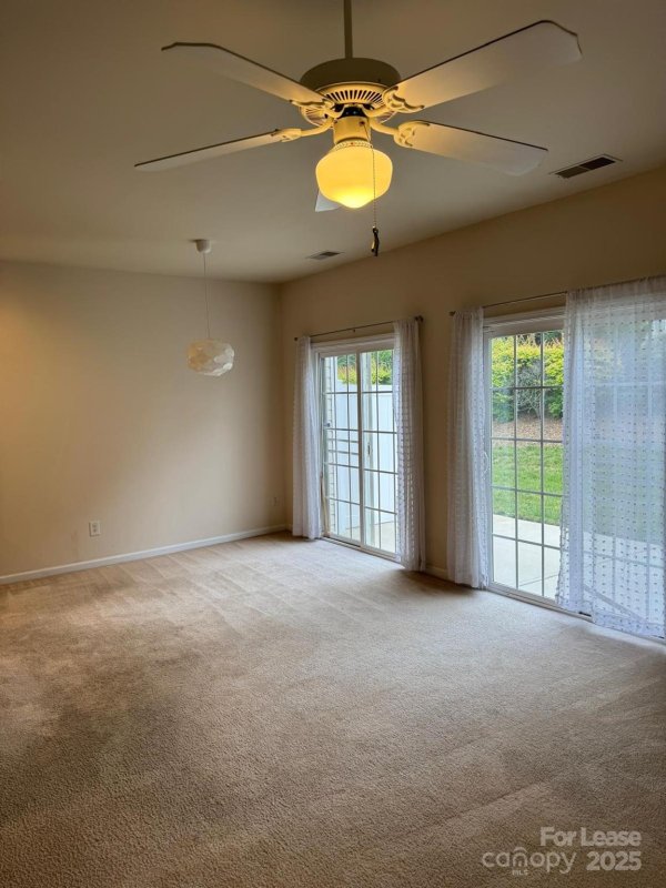 9668 Walkers Glen Drive