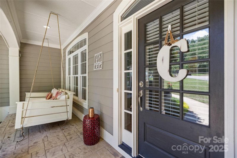 Property image 4 of 2455 Talbot Court in Northview Harbour, Sherrills Ford, NC 28673