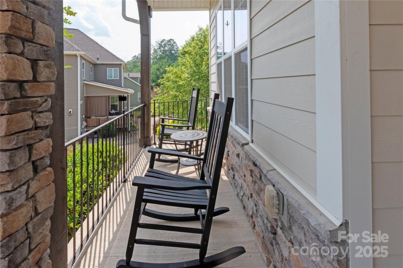 Property image 3 at 221 N Centurion Lane, Mount Holly, NC 28120