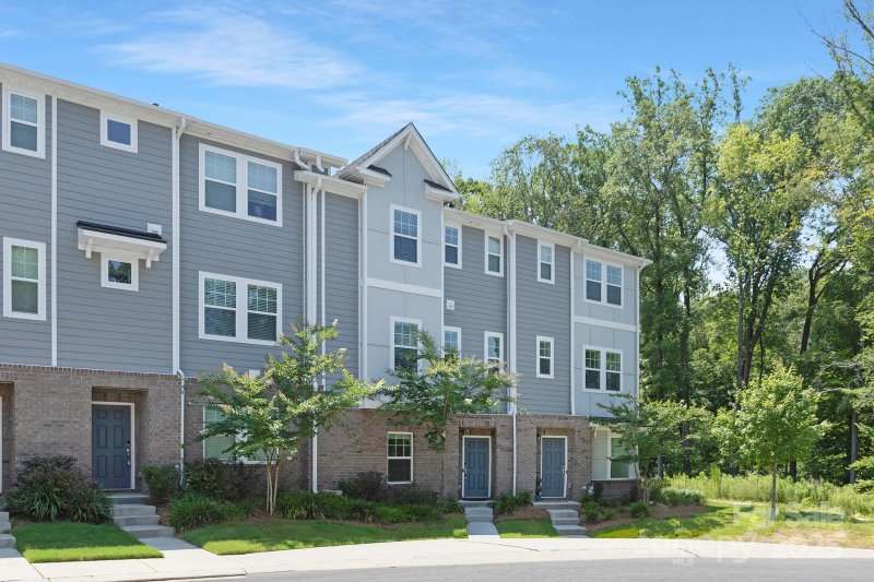 Property image 4 of 3537 Auburn Curb Road in Enclave at City Park, Charlotte, NC 28217