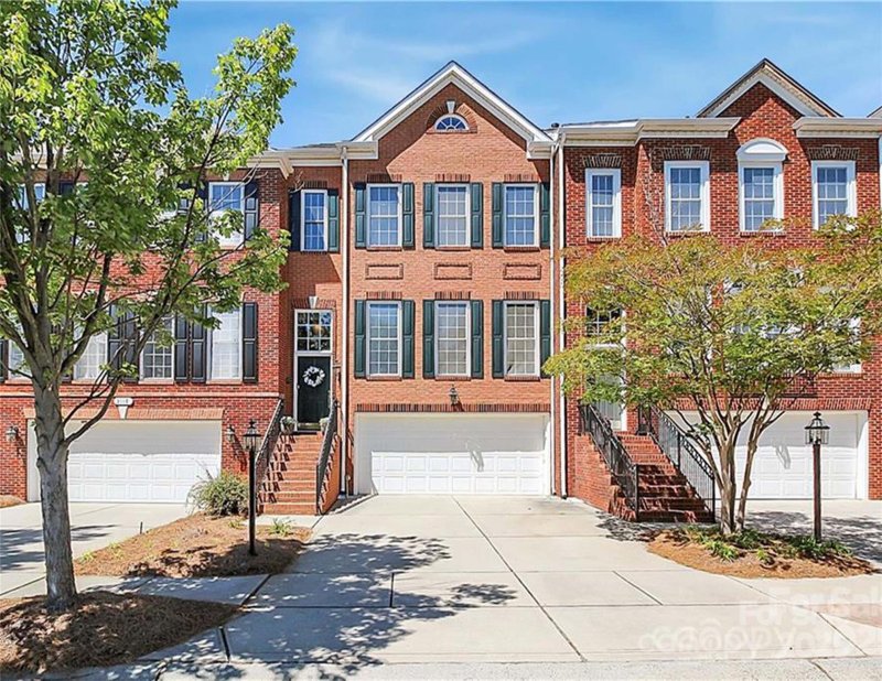 3114 Luke Crossing Drive