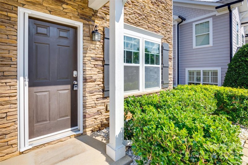 Property image 2 at 365 Battery Circle, Clover, SC 29710