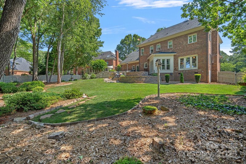 Property image 4 at 10500 Kilmory Terrace, Charlotte, NC 28210