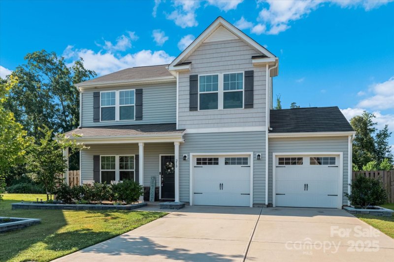 Property image 2 at 210 Clove Hitch Drive, Statesville, NC 28677