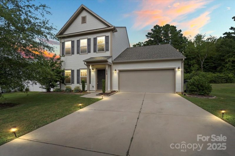 Property image 2 of 3019 Riker Street in Oaks at Clover, Clover, SC 29710