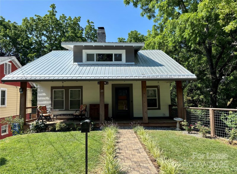 Property image 2 at 28 Drake Street, Asheville, NC 28806