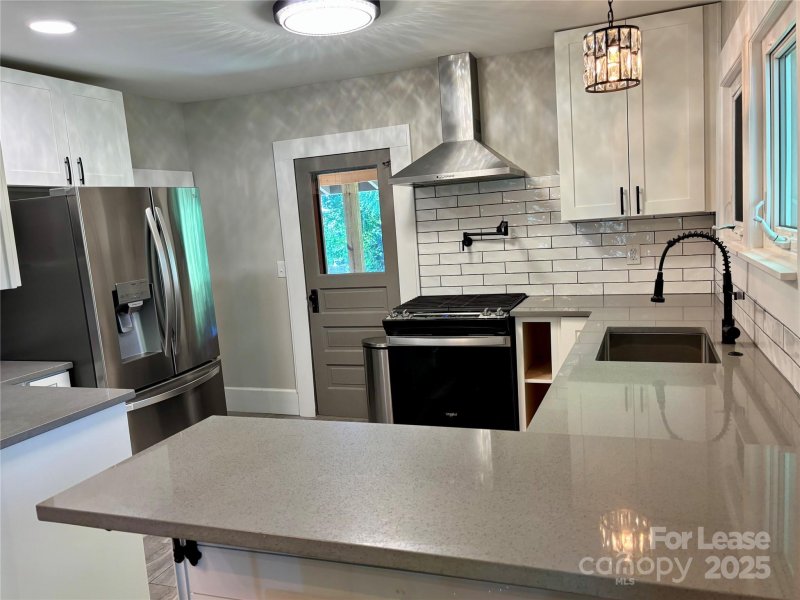 Property image 5 at 28 Drake Street, Asheville, NC 28806