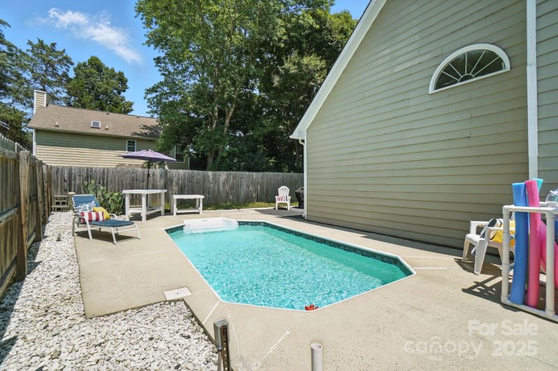 Property image 2 at 3325 Fortis Lane, Matthews, NC 28105