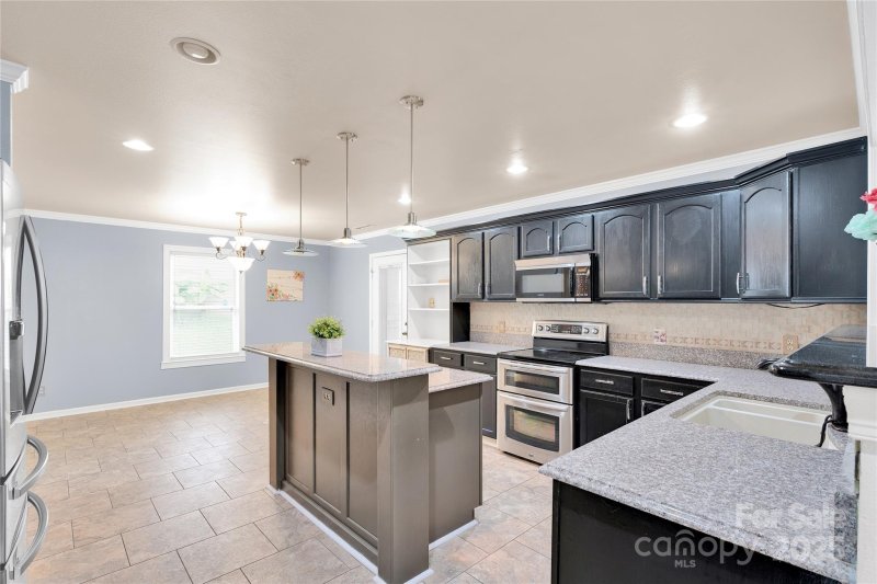 Property image 2 at 3114 Bamburgh Court, Charlotte, NC 28216