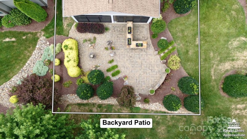 Property image 5 at 7103 Hanging Rock Court, Denver, NC 28037