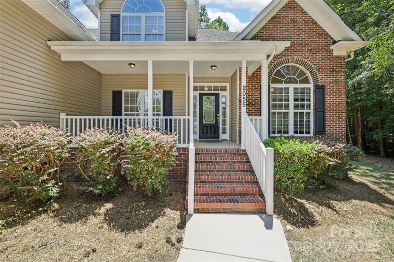 Property image 3 of 2055 Sunswept Lane in Hunters Place, York, SC 29745